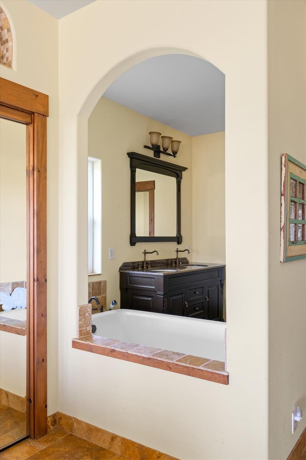 Angels Camp, California, 95222, United States, 4 Bedrooms Bedrooms, ,3 BathroomsBathrooms,Residential,For Sale,1990494