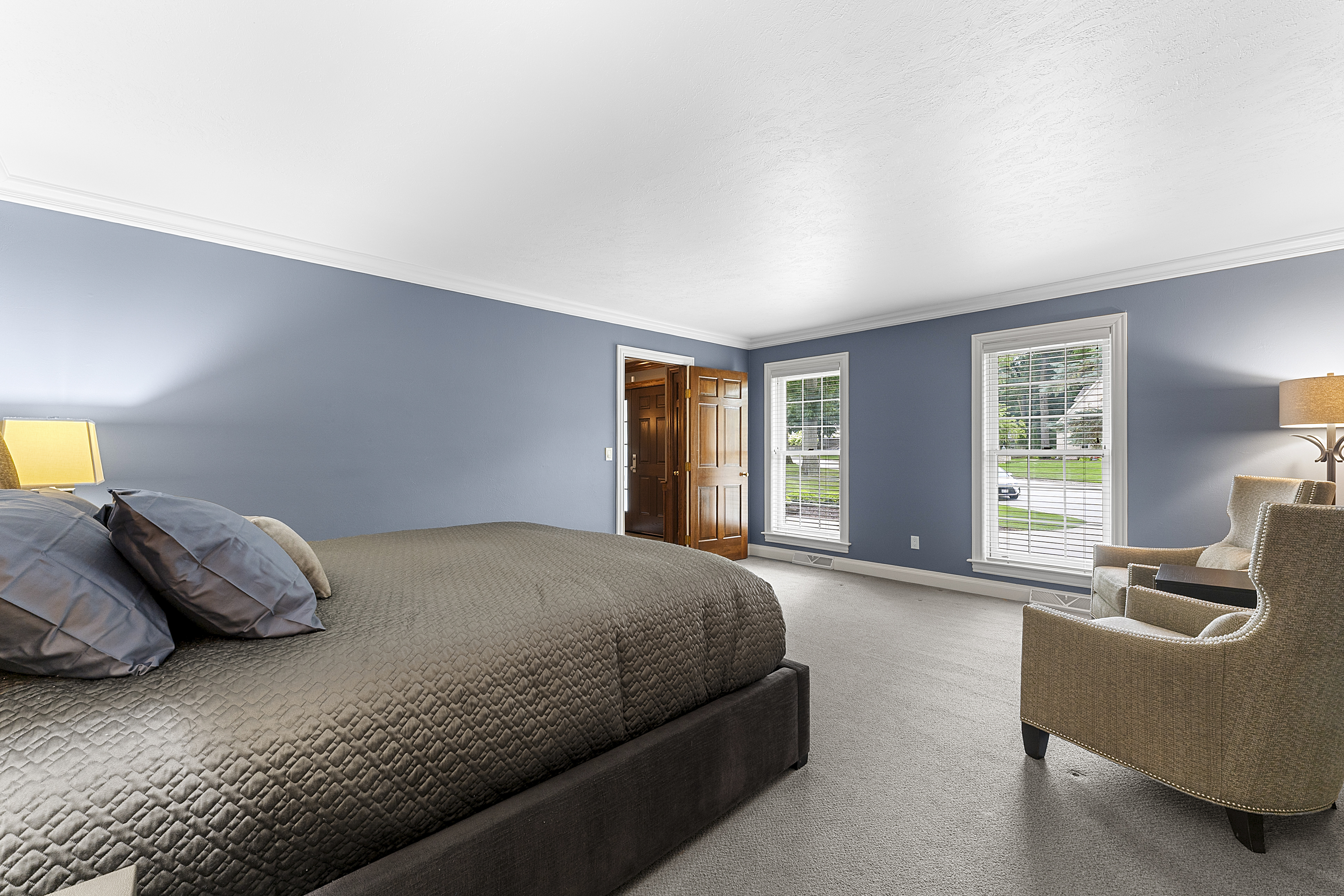  Elegant Colonial Offering Space, Privacy & Modern Comfort - 物件實景