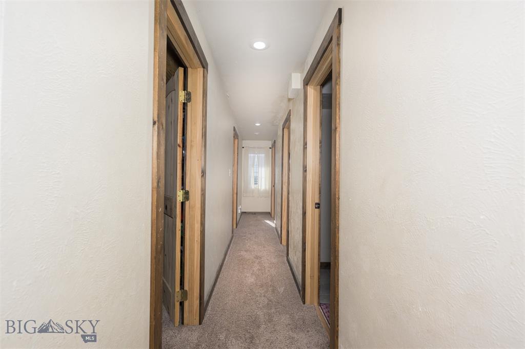 Anaconda, Montana, 59711, United States, 5 Bedrooms Bedrooms, ,3 BathroomsBathrooms,Residential,For Sale,1923651