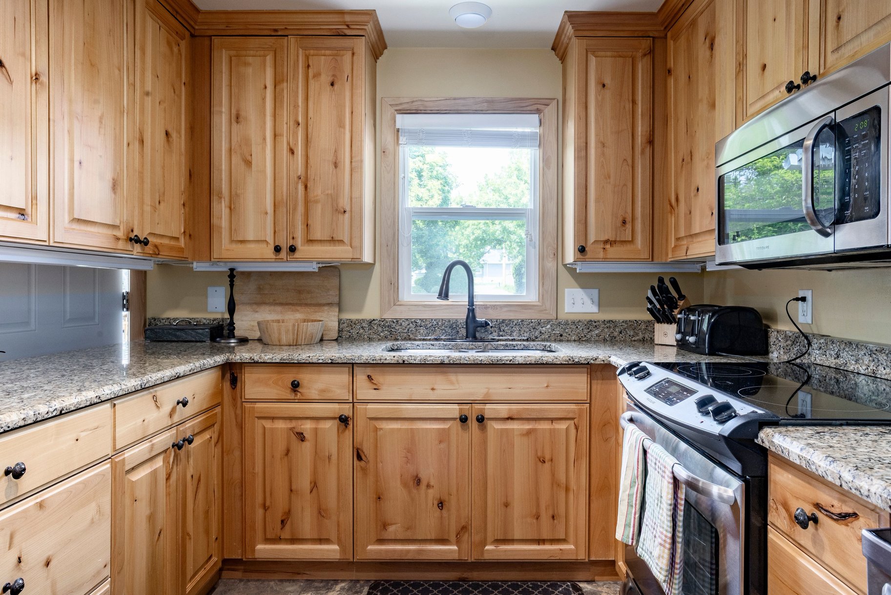  Multifamily Homestead in the Heart of Holladay - 物件實景