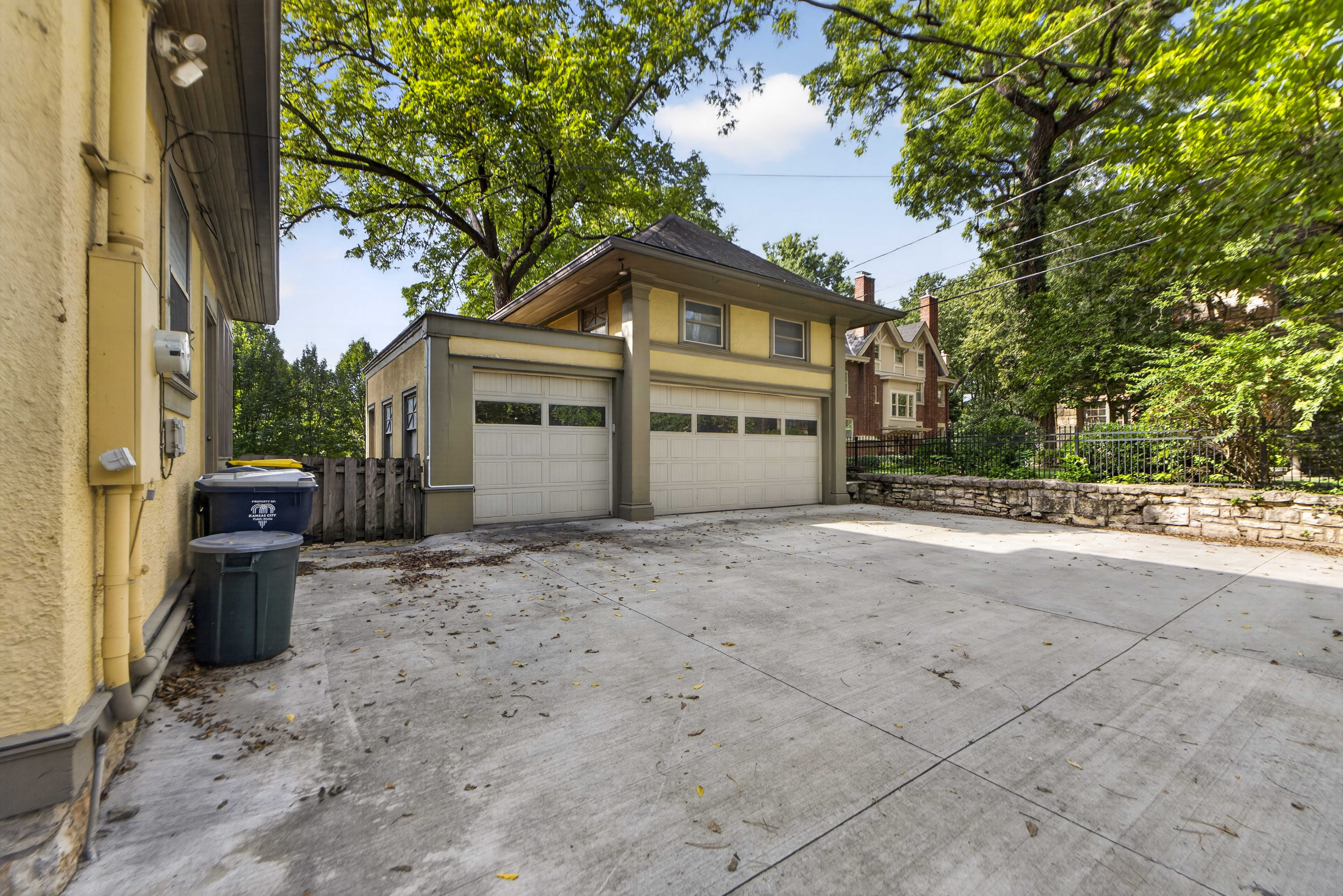  3726 Madison Avenue, Kansas City, MO 64111 - 物件實景