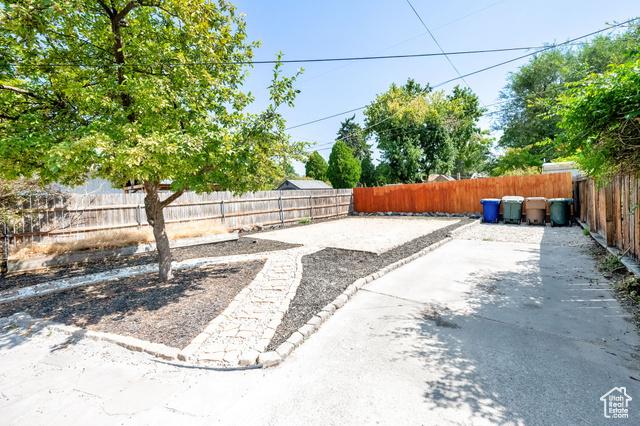 Salt Lake City, Utah, 84115, United States, 2 Bedrooms Bedrooms, ,1 BathroomBathrooms,Residential,For Sale,1920521
