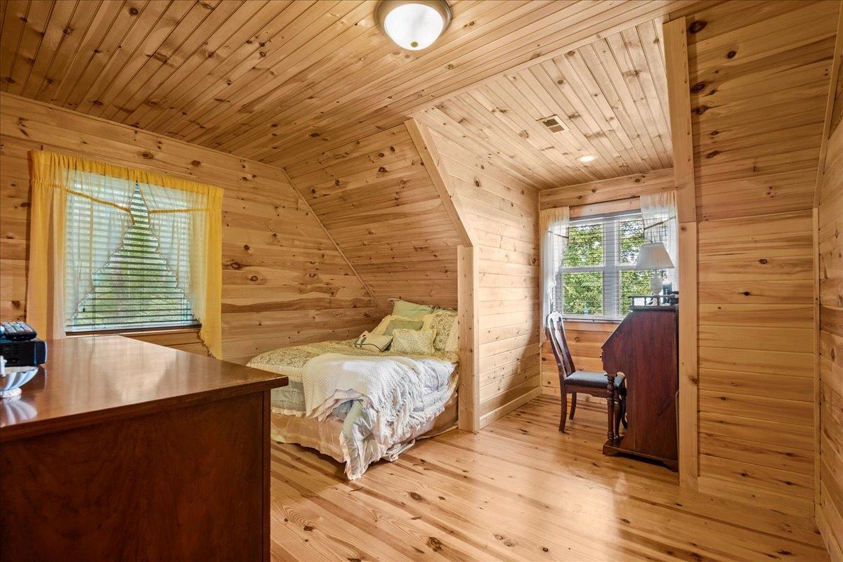 Cleveland, South Carolina, 29635, United States, 3 Bedrooms Bedrooms, ,3 BathroomsBathrooms,Residential,For Sale,1977097