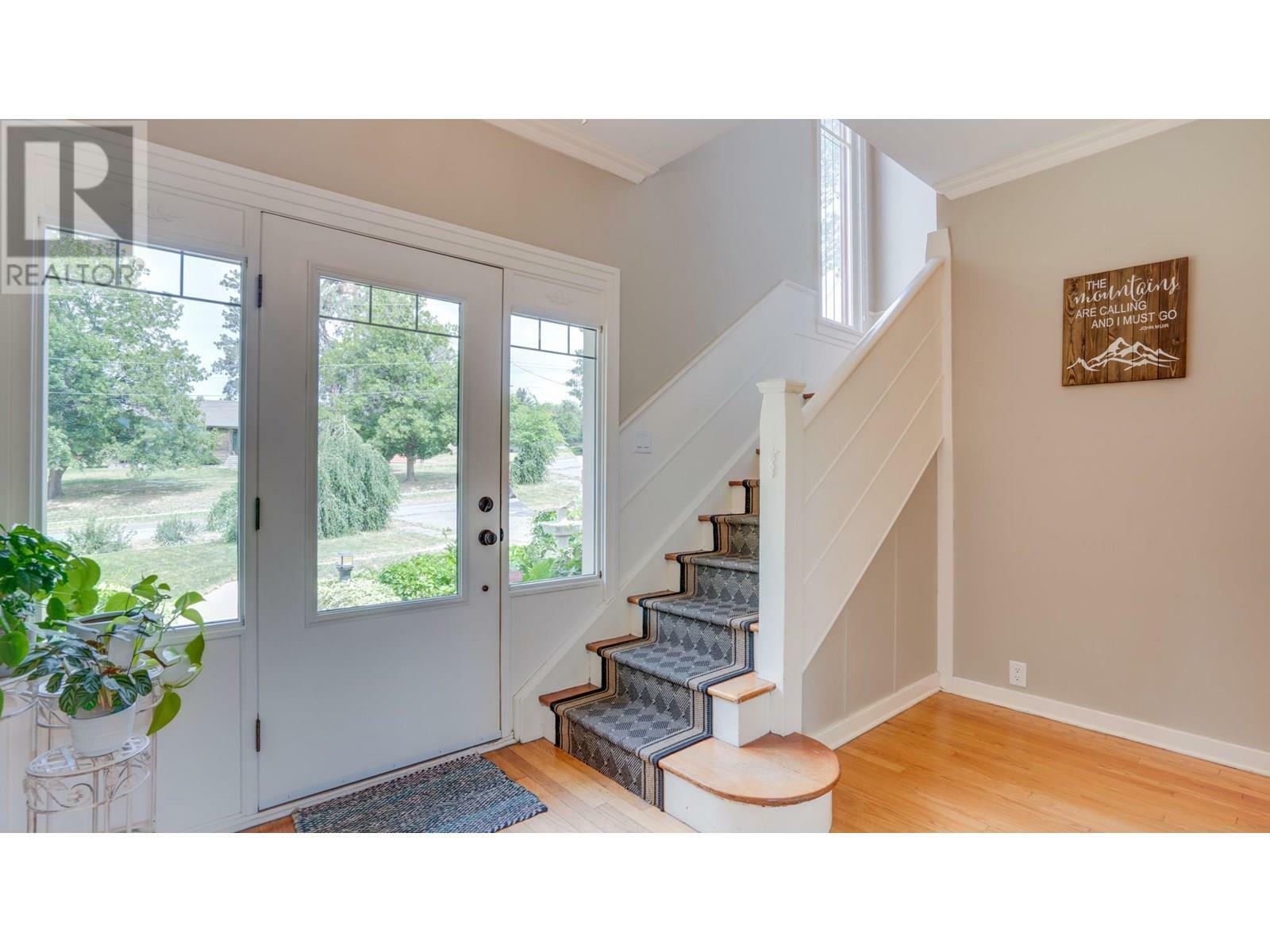 VERNON, British Columbia, V1T 1J7, CA, 5 Bedrooms Bedrooms, ,2 BathroomsBathrooms,Residential,For Sale,1865699