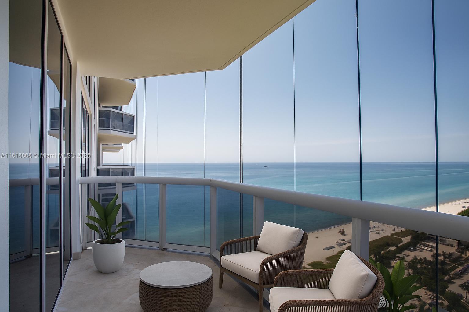 Miami Beach, Florida, 33140, United States, 2 Bedrooms Bedrooms, ,2 BathroomsBathrooms,Residential,For Sale,1849750