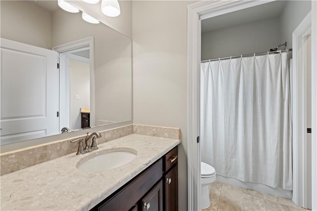 New Orleans, Louisiana, 70122, United States, 4 Bedrooms Bedrooms, ,4 BathroomsBathrooms,Residential,For Sale,1850074