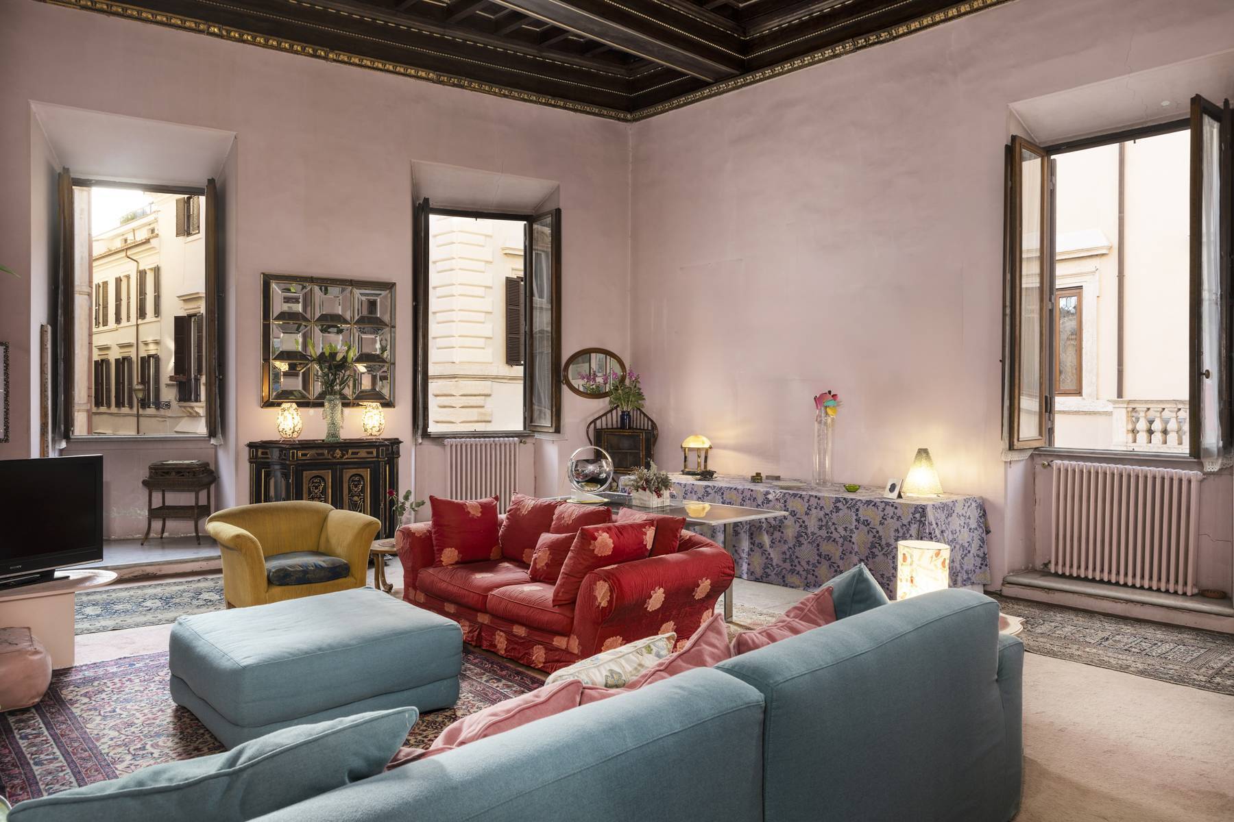  Apartment in noble palace in Piazza Campitelli - 物件實景