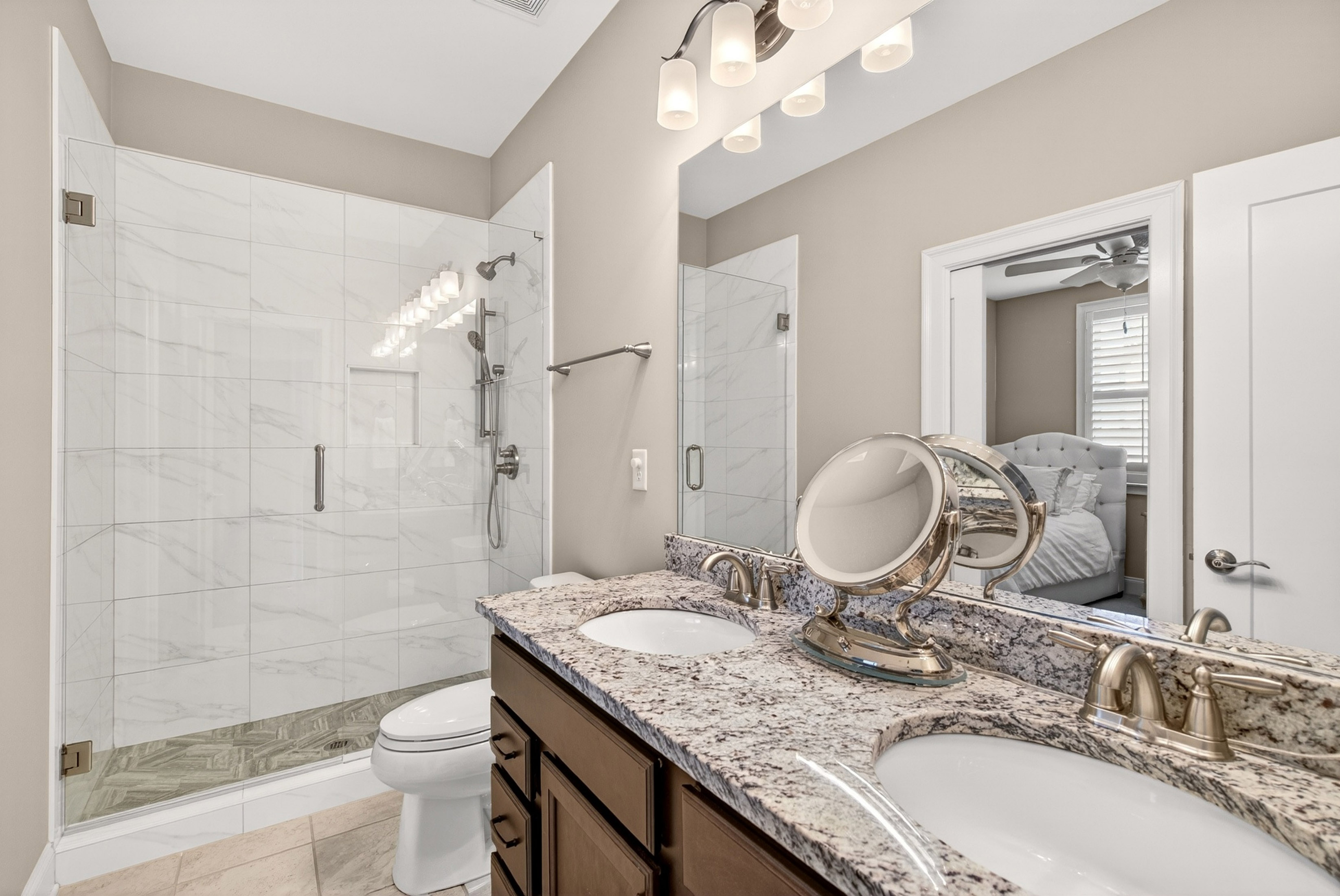  Effortless Elevated Living in the Heart of Sandy Springs - 物件實景
