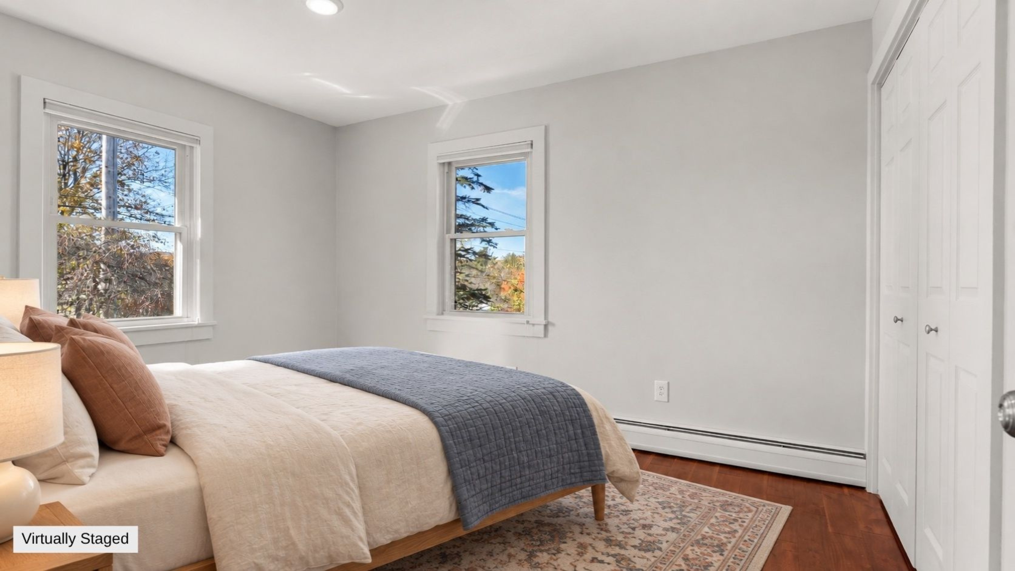  Move-In Ready Pittsfield Raised Ranch  Updated 3-Bed with Heated 3-Bay Detached - 物件實景