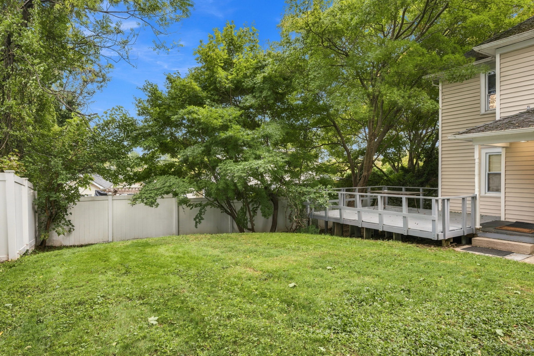  24 Bella Vista Street, Locust Valley, NY, 11560 - 物件實景
