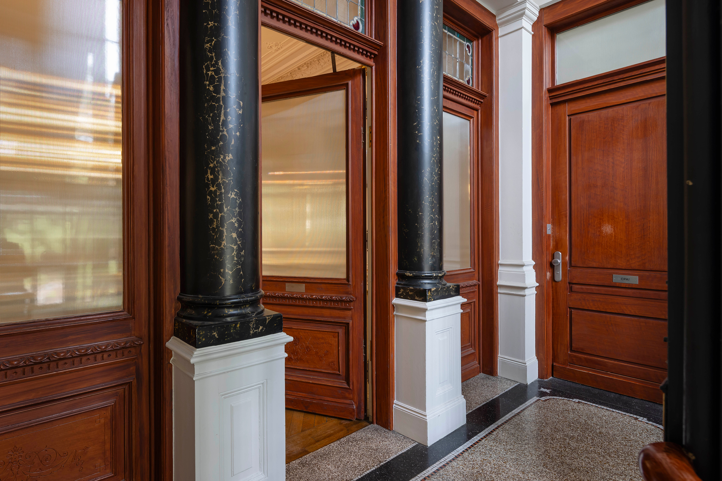  Historic architecture, social prestige, and a prestigious location next to the s - 物件實景