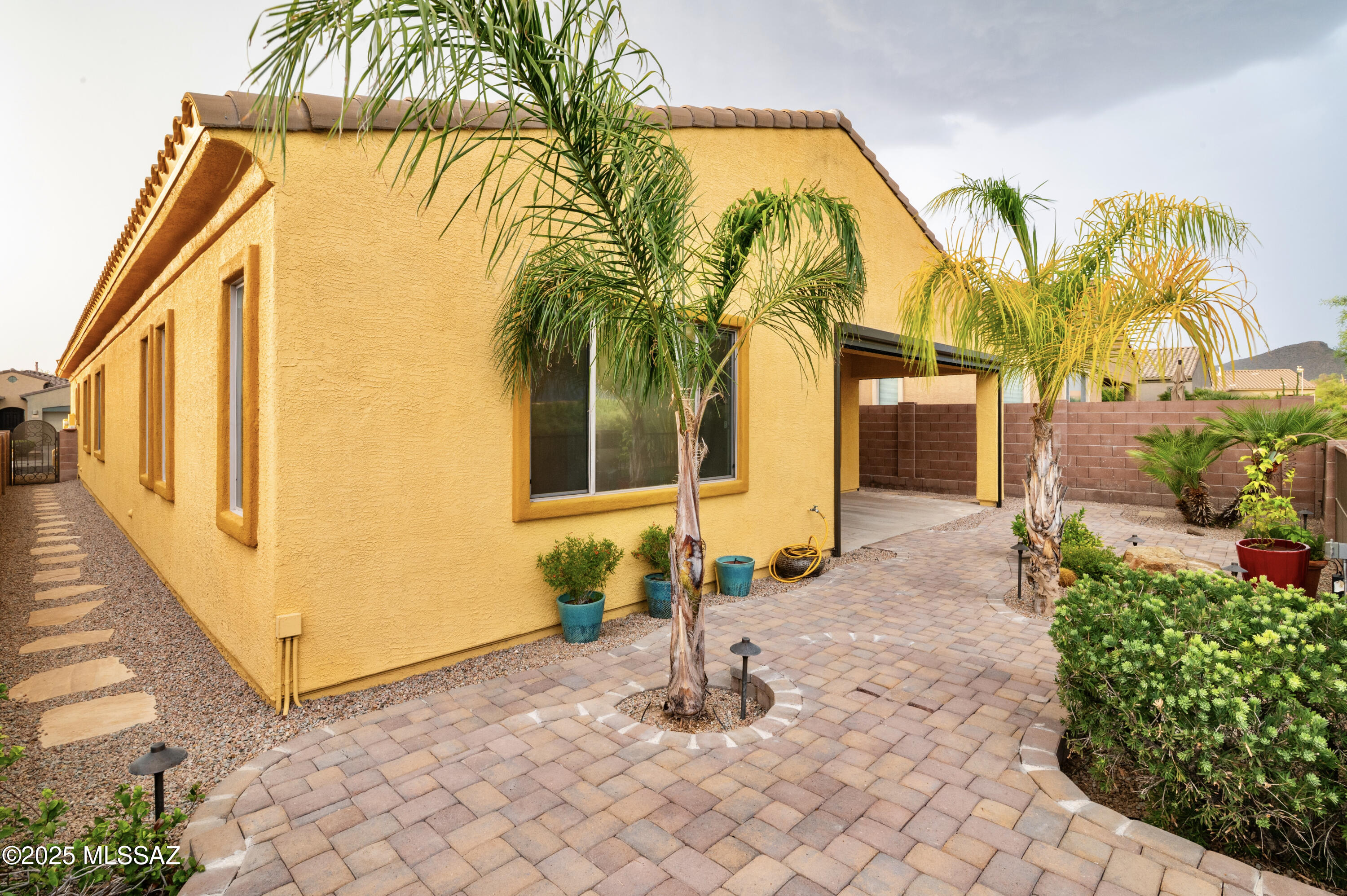 Marana, Arizona, 85658, United States, 3 Bedrooms Bedrooms, ,3 BathroomsBathrooms,Residential,For Sale,1926095