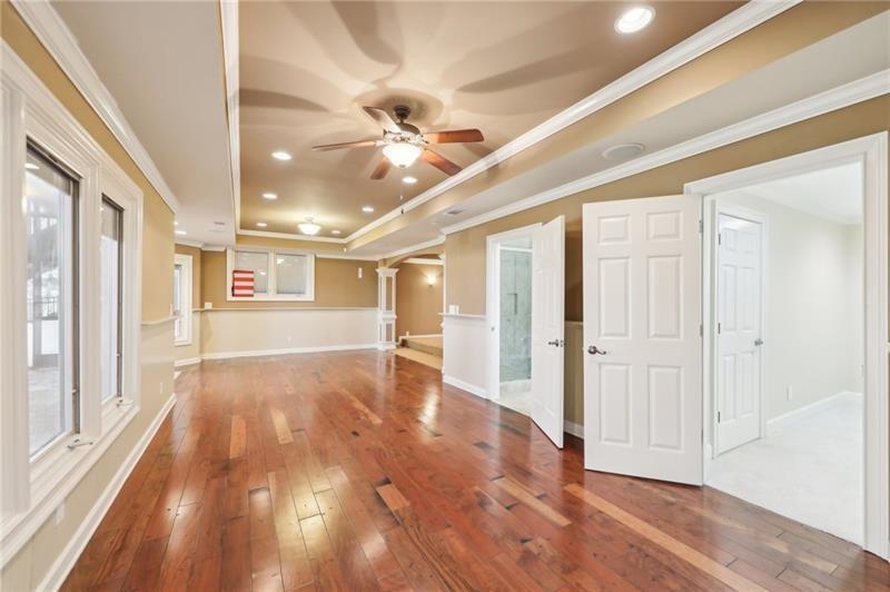 Buford, Georgia, 30518, United States, 6 Bedrooms Bedrooms, ,5 BathroomsBathrooms,Residential,For Sale,1976033