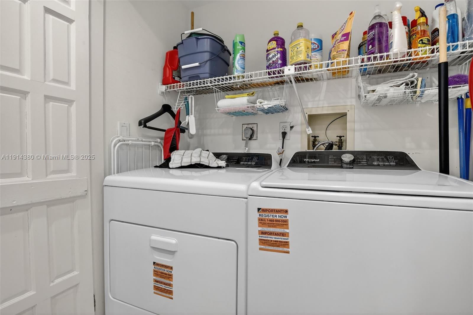 Aventura, Florida, 33180, United States, 3 Bedrooms Bedrooms, ,3 BathroomsBathrooms,Residential,For Sale,1994376