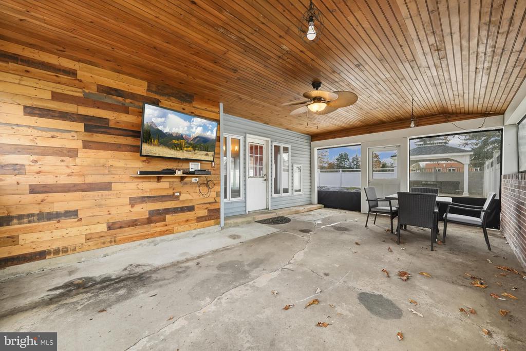 Cherry Hill, New Jersey, 08034, United States, 4 Bedrooms Bedrooms, ,4 BathroomsBathrooms,Residential,For Sale,1990479