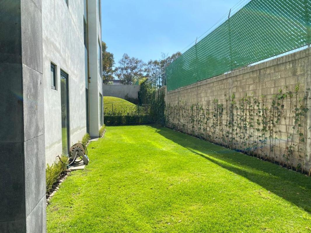 Atizapán de Zaragoza, Estado de México, 52936, Mexico, 3 Bedrooms Bedrooms, ,3 BathroomsBathrooms,Residential,For Sale,1721937