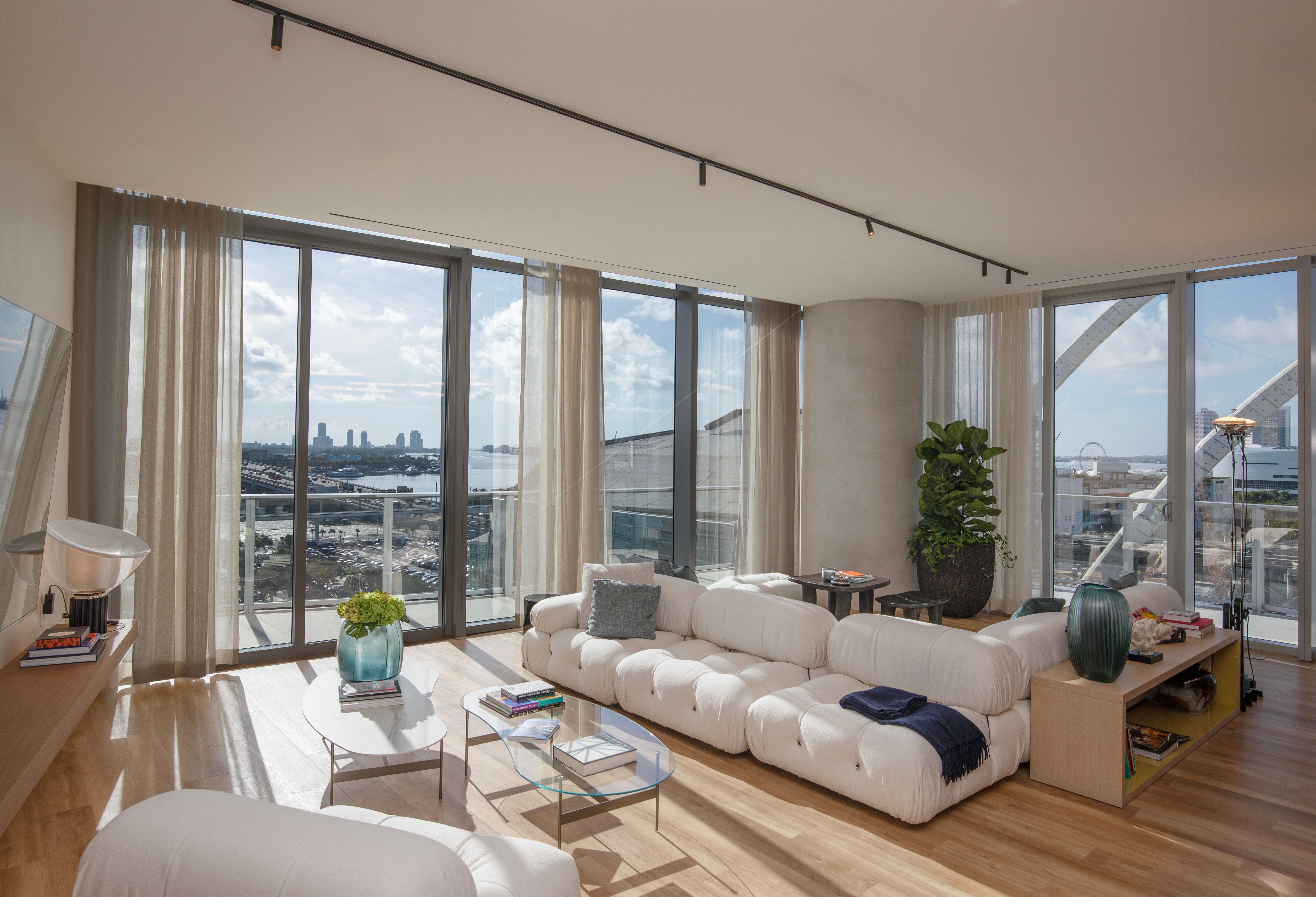  1400 Biscayne Boulevard, Miami, FL, 33132 - 物件實景