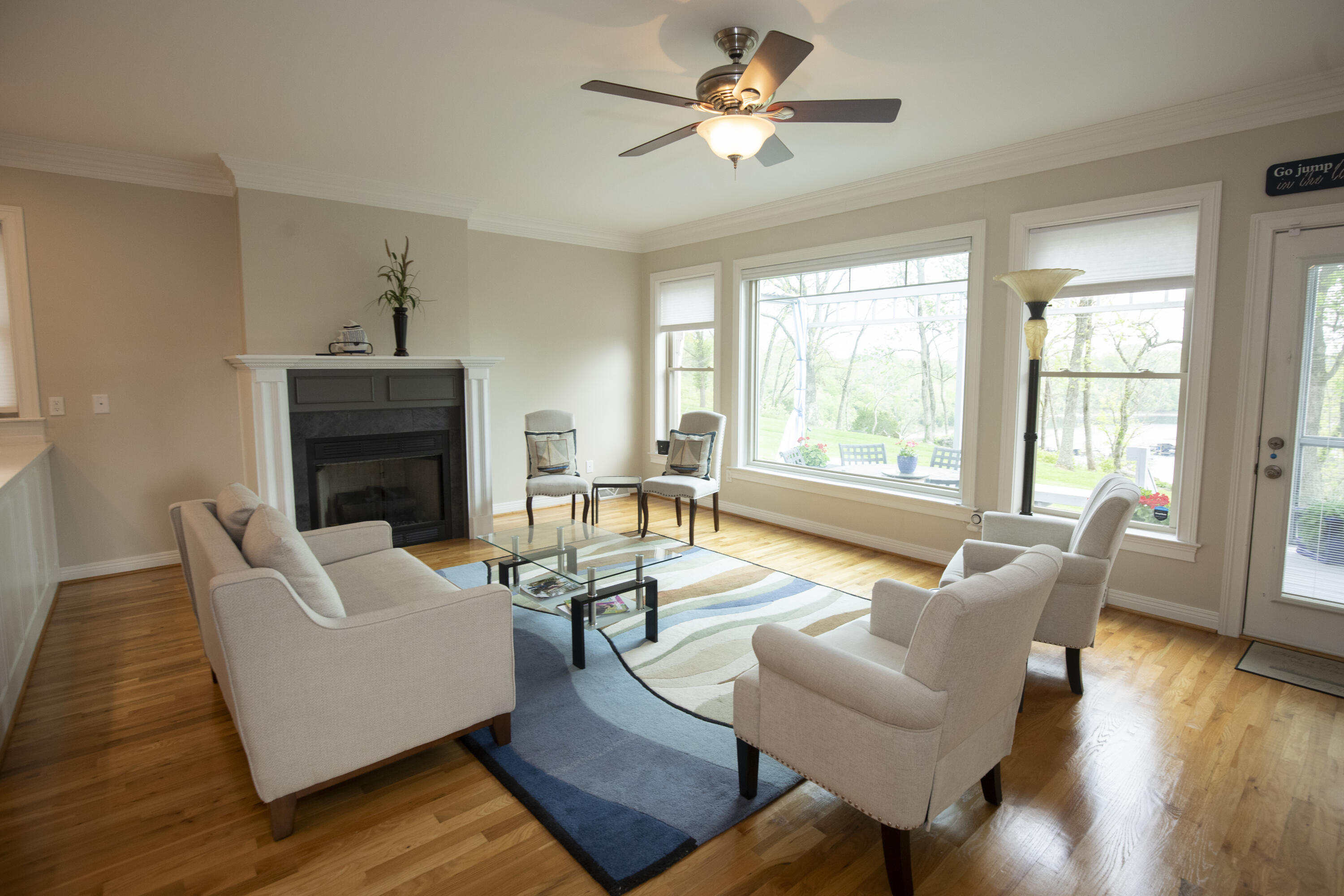 Harrodsburg, Kentucky, 40330, United States, 5 Bedrooms Bedrooms, ,4 BathroomsBathrooms,Residential,For Sale,1826729