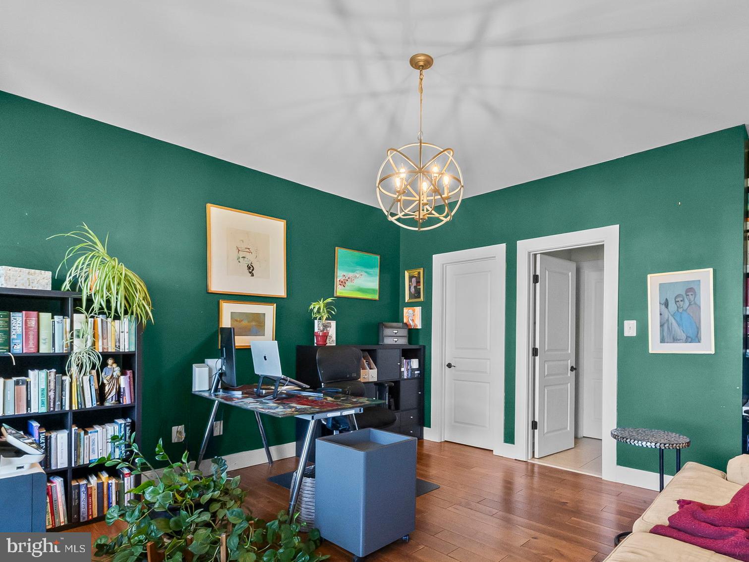 Owings, Maryland, 20736, United States, 6 Bedrooms Bedrooms, ,6 BathroomsBathrooms,Residential,For Sale,2049408