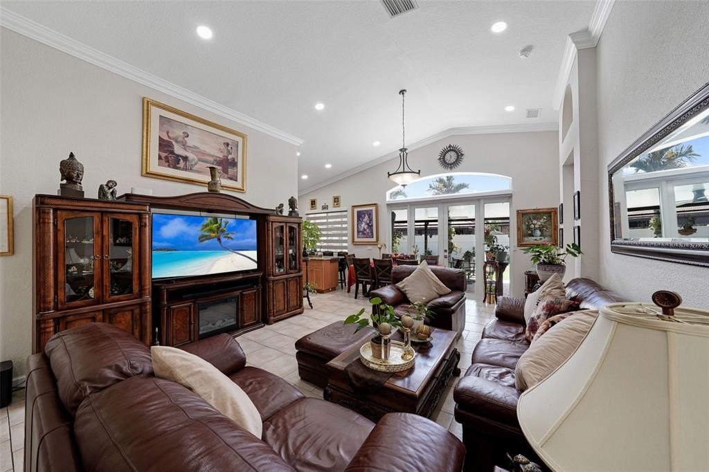 Homestead, Florida, 33033, United States, 3 Bedrooms Bedrooms, ,2 BathroomsBathrooms,Residential,For Sale,1981284