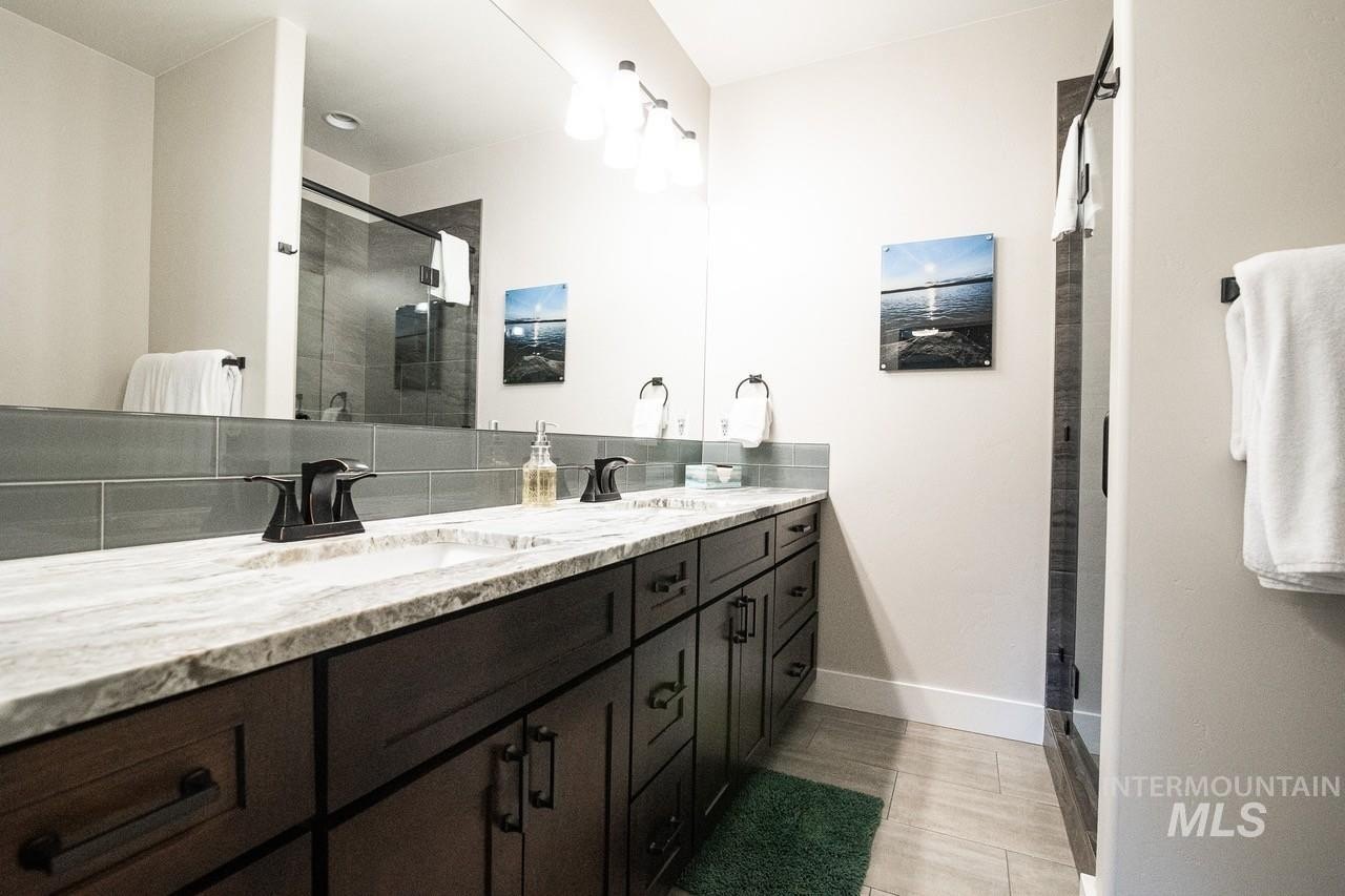 McCall, Idaho, 83638, United States, 4 Bedrooms Bedrooms, ,3 BathroomsBathrooms,Residential,For Sale,1763281