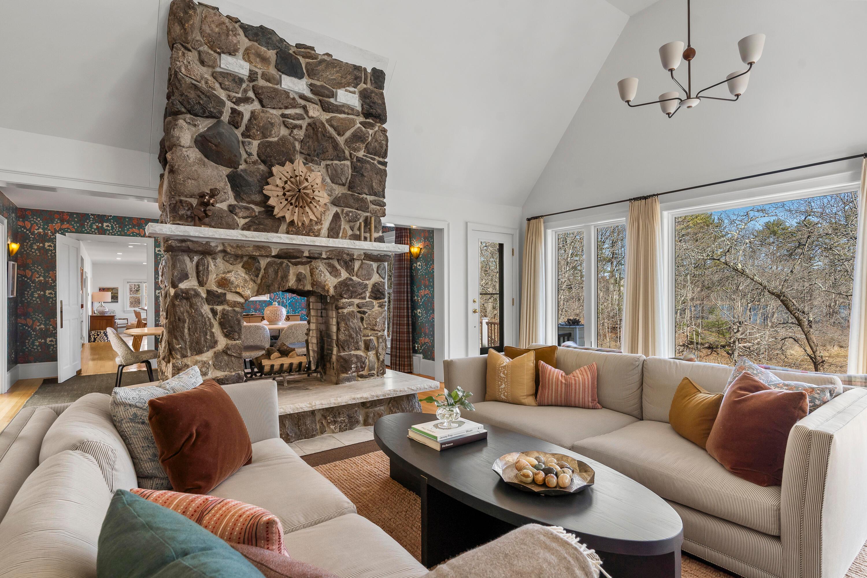  52 Wharf Road - 物件實景