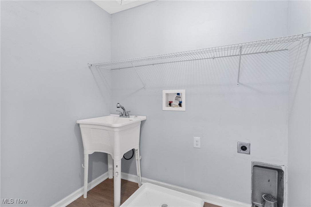 Reminderville, Ohio, 44202, United States, 4 Bedrooms Bedrooms, ,4 BathroomsBathrooms,Residential,For Sale,1900733