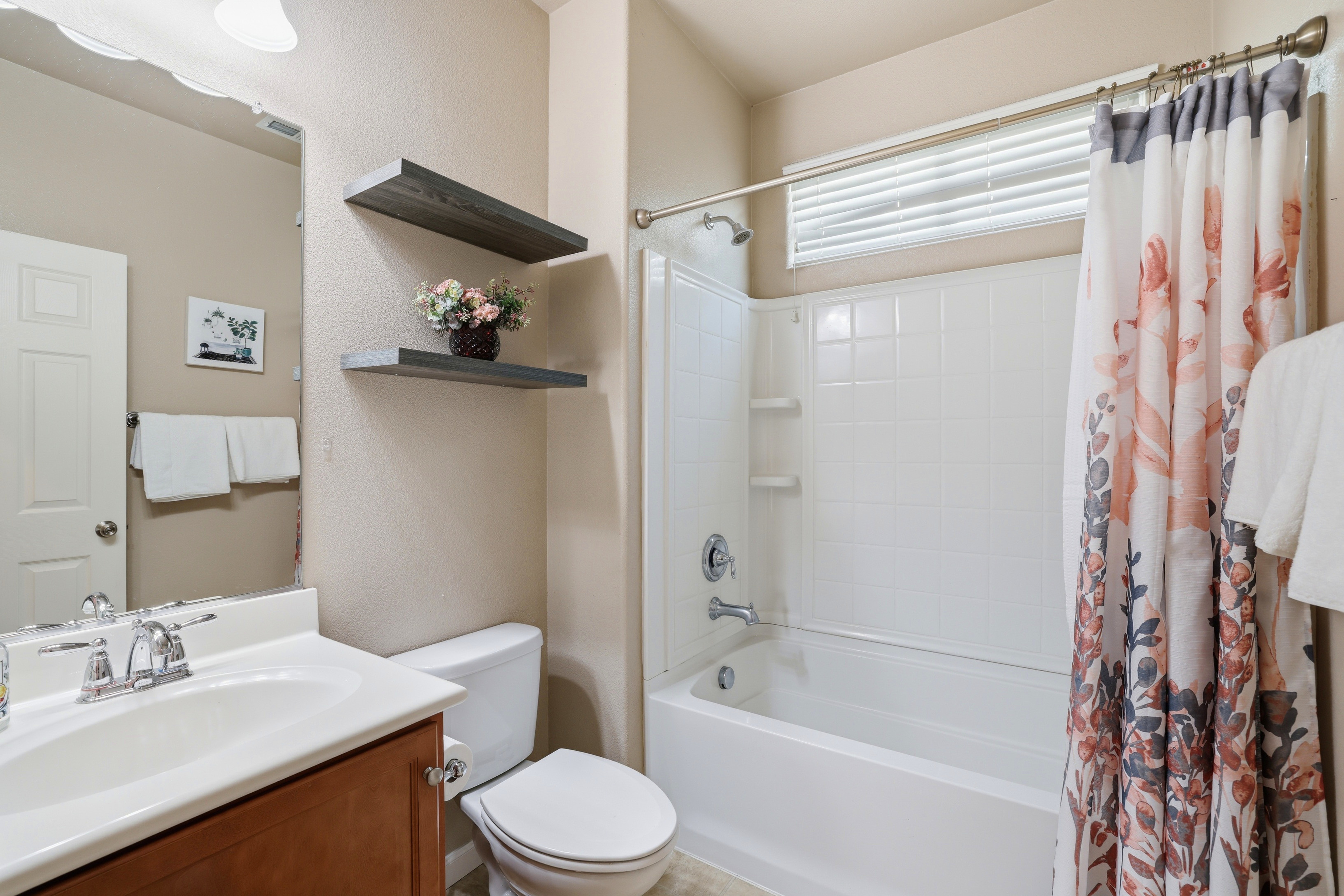  100 Horton Court, Roseville, CA 95747 - 物件實景