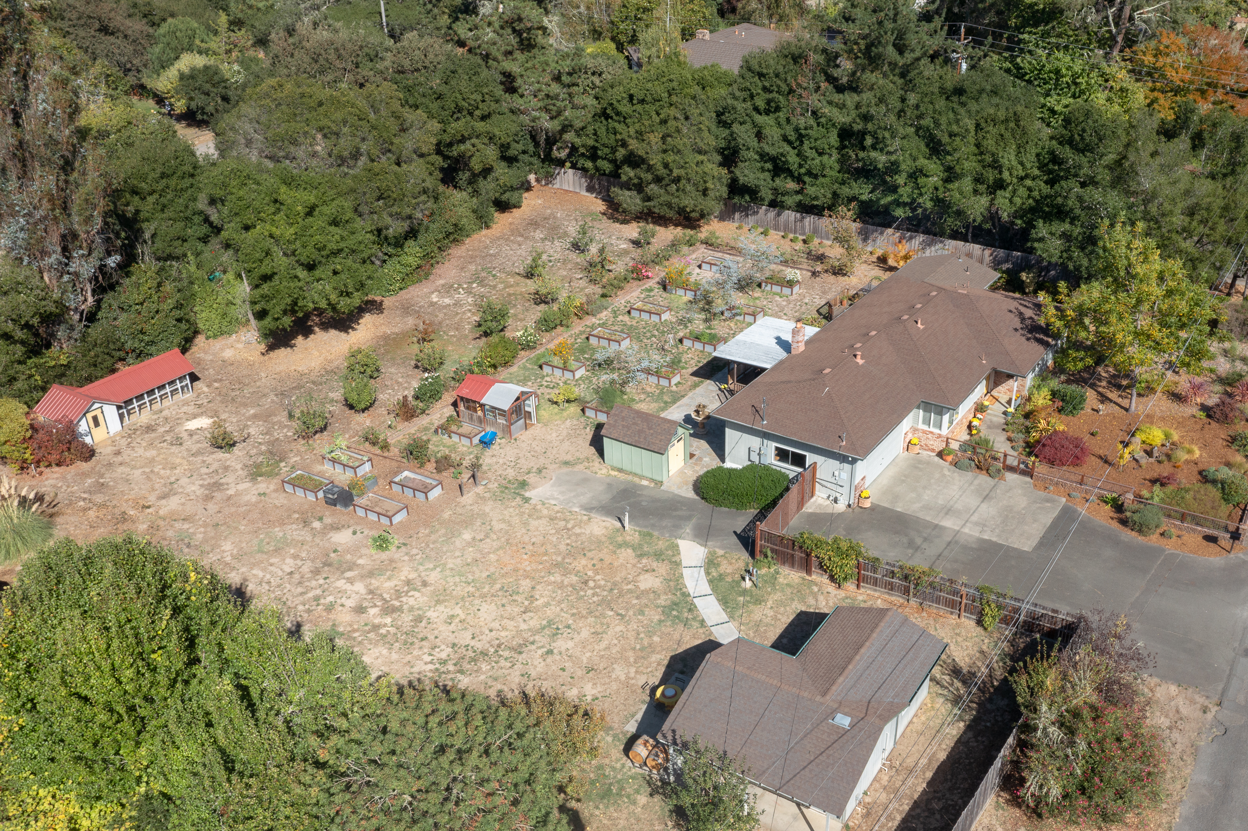  Country Charm, Creative Spaces and an Acre of Possibilities in Sebastopol - 物件實景
