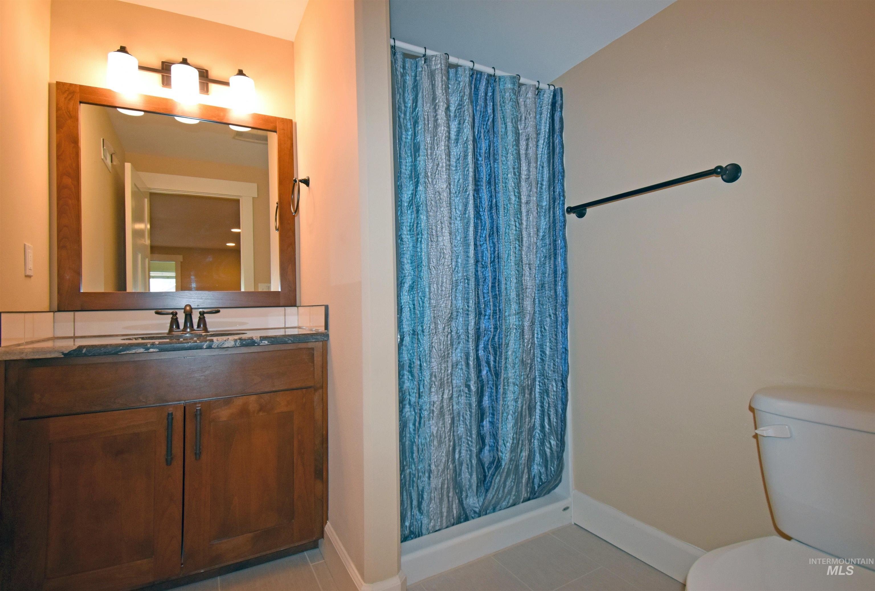 Lewiston, Idaho, 83501, United States, 4 Bedrooms Bedrooms, ,3 BathroomsBathrooms,Residential,For Sale,1986093