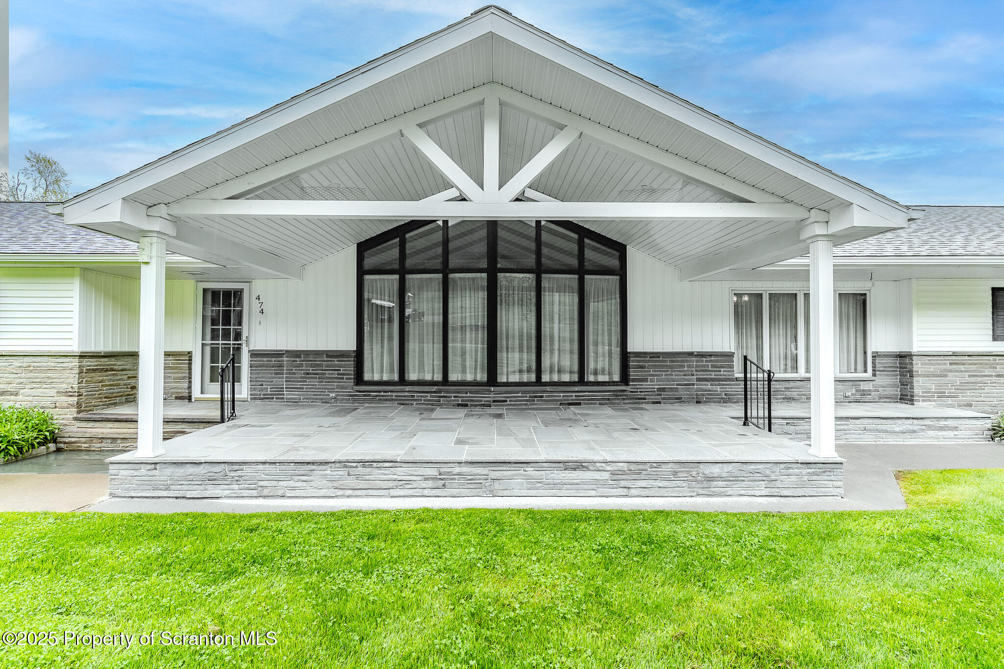 New Milford, Pennsylvania, 18834, United States, 4 Bedrooms Bedrooms, ,4 BathroomsBathrooms,Residential,For Sale,1837869
