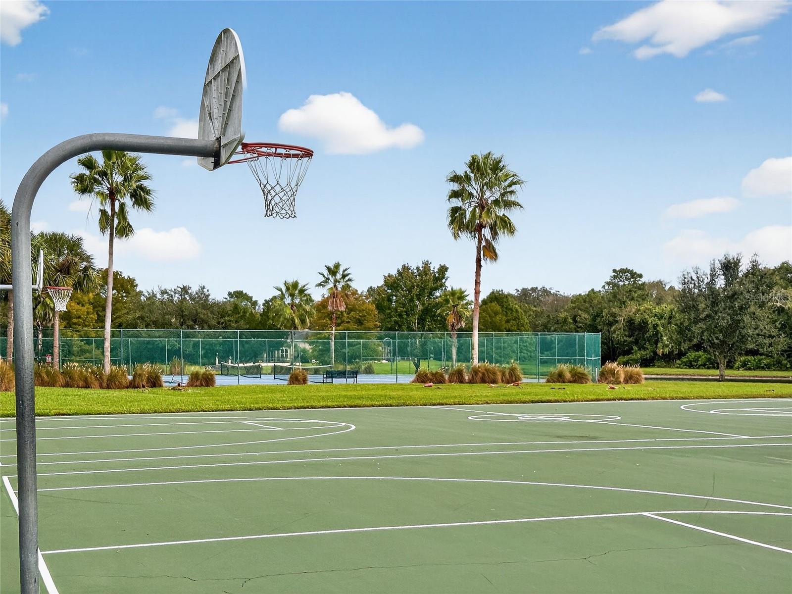 OVIEDO, Florida, 32766, United States, 5 Bedrooms Bedrooms, ,3 BathroomsBathrooms,Residential,For Sale,1974970