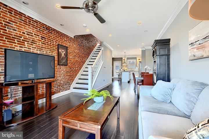 Baltimore, Maryland, 21224, United States, 3 Bedrooms Bedrooms, ,3 BathroomsBathrooms,Residential,For Sale,1930915