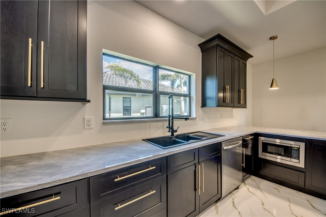 Cape Coral, Florida, 33993, United States, 5 Bedrooms Bedrooms, ,4 BathroomsBathrooms,Residential,For Sale,1757930