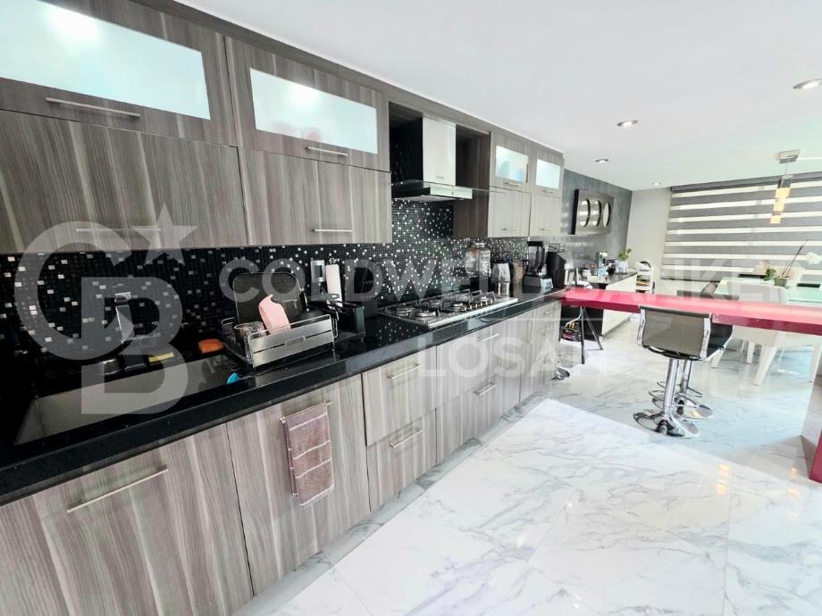 Tlalnepantla de Baz, Estado de méxico, 54020, Mexico, 3 Bedrooms Bedrooms, ,3 BathroomsBathrooms,Residential,For Sale,1990341