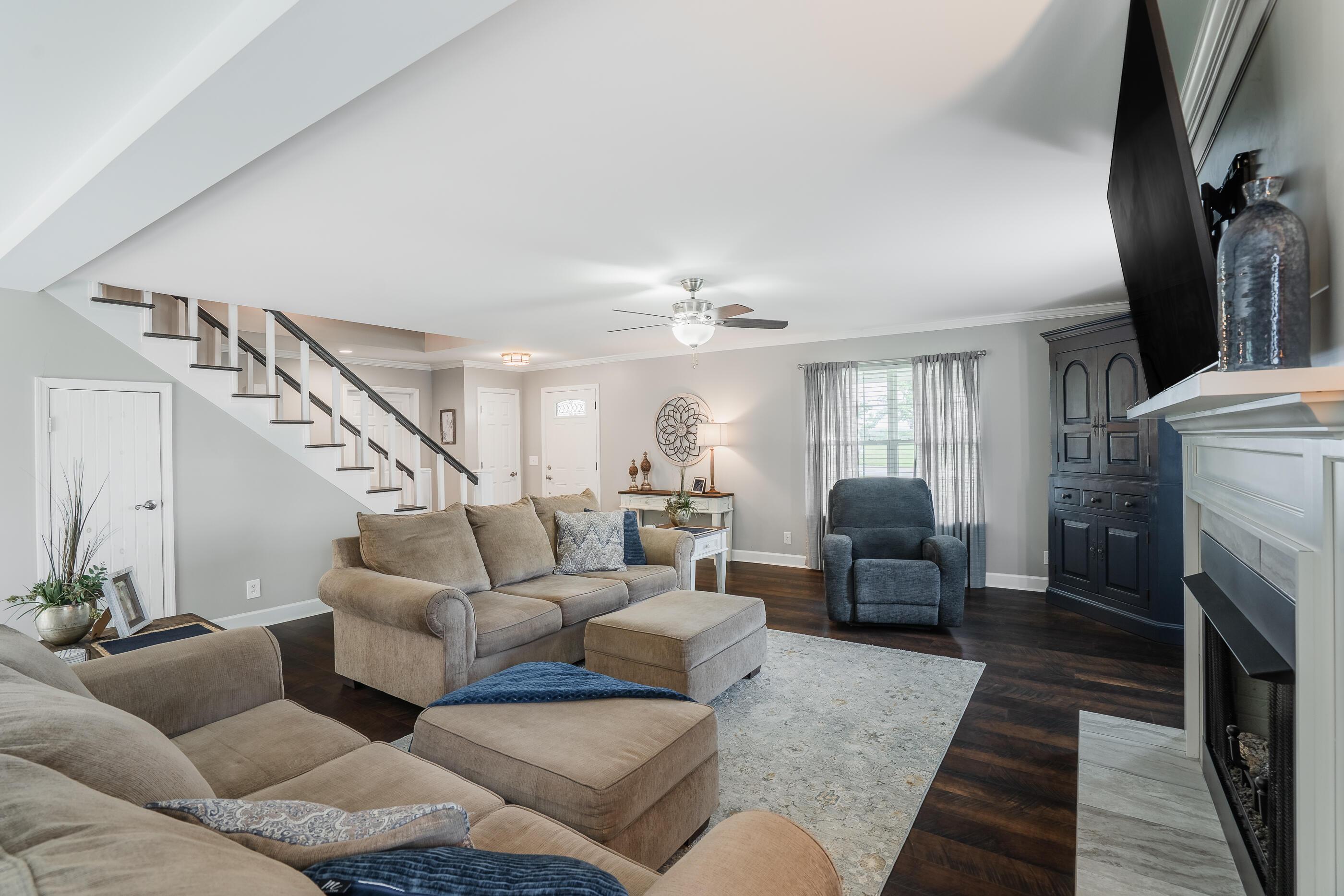 Chatsworth, Georgia, 30705, United States, 3 Bedrooms Bedrooms, ,3 BathroomsBathrooms,Residential,For Sale,1902480