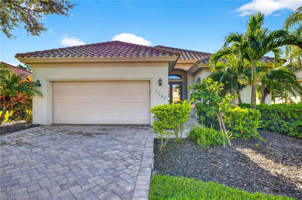Fort Myers, Florida, 33913, United States, 3 Bedrooms Bedrooms, ,2 BathroomsBathrooms,Residential,For Sale,1925025