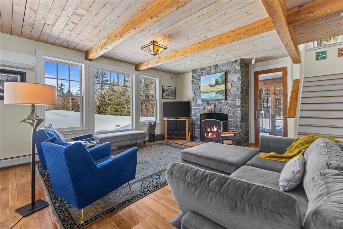 Stowe, Vermont, 05672, United States, 4 Bedrooms Bedrooms, ,3 BathroomsBathrooms,Residential,For Sale,1751990