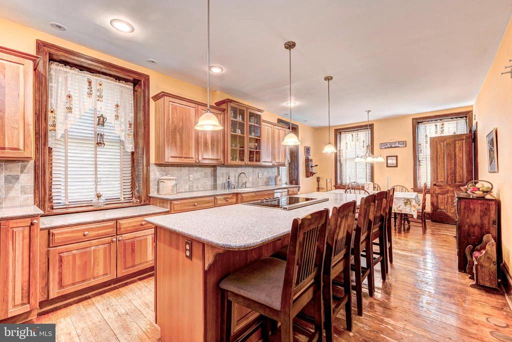 Harleysville, Pennsylvania, 19438, United States, 4 Bedrooms Bedrooms, ,3 BathroomsBathrooms,Residential,For Sale,1912462