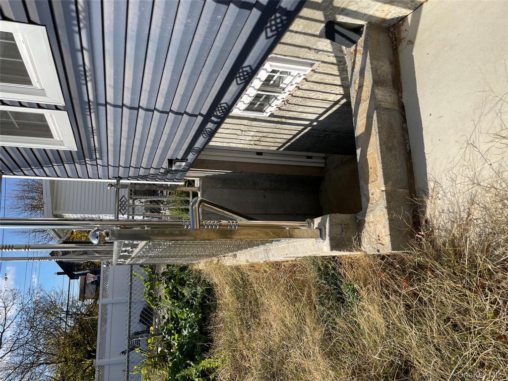 Ozone Park, New York, 11420, United States, 6 Bedrooms Bedrooms, ,3 BathroomsBathrooms,Residential,For Sale,1990391