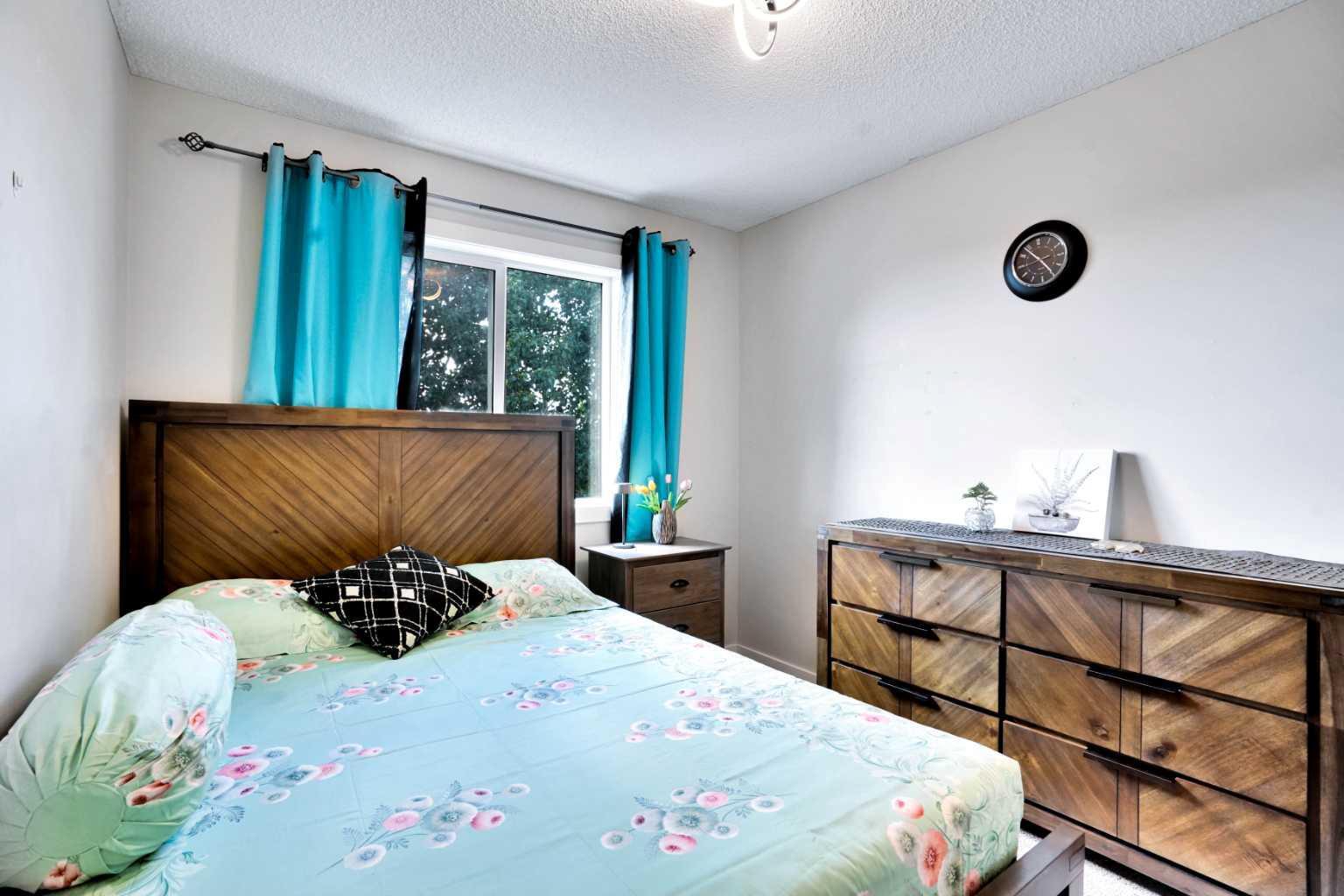 CALGARY, Alberta, T3M 0N7, CA, 4 Bedrooms Bedrooms, ,4 BathroomsBathrooms,Residential,For Sale,1908583