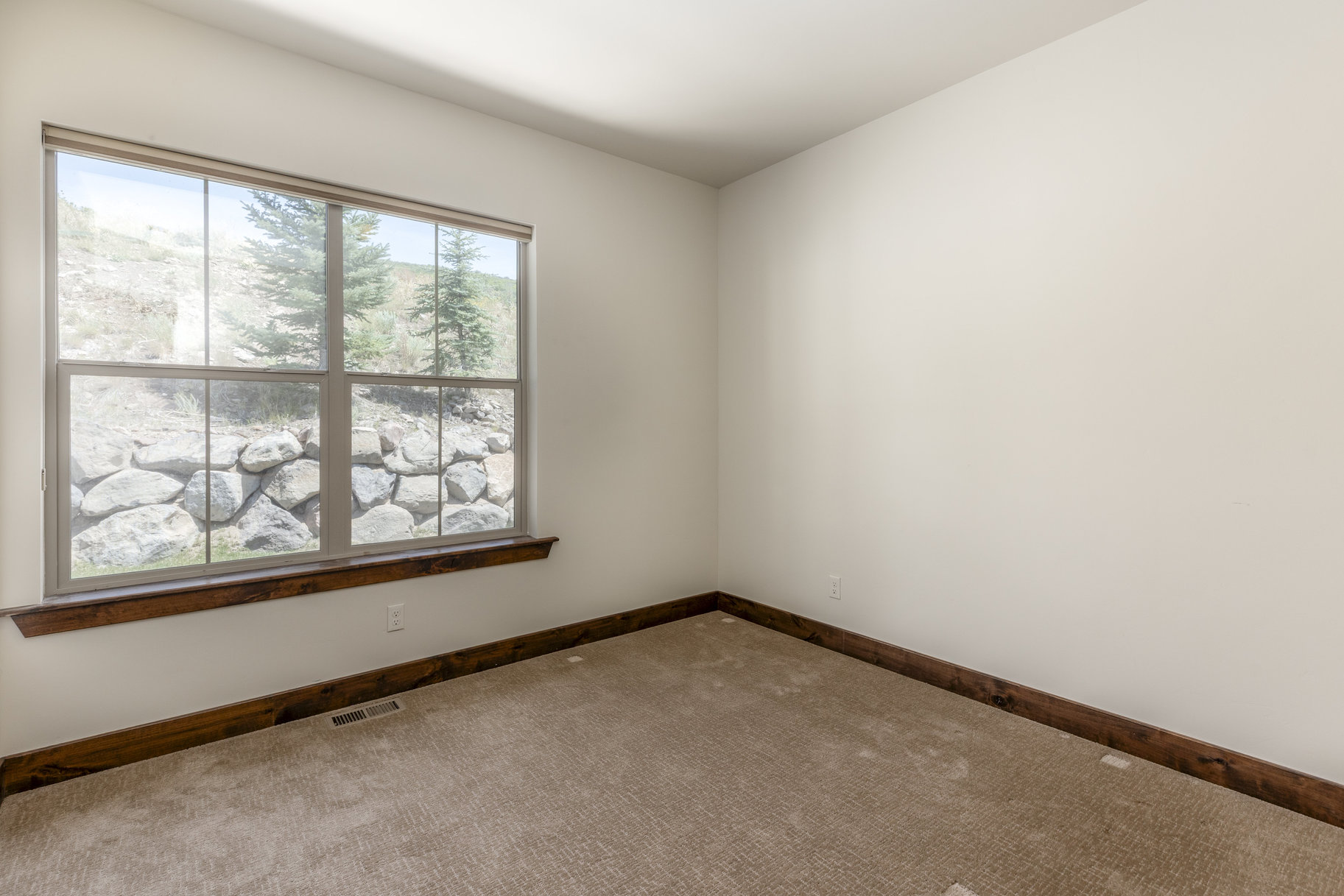  Easy Living within 15 Minutes from Slopes - 物件實景