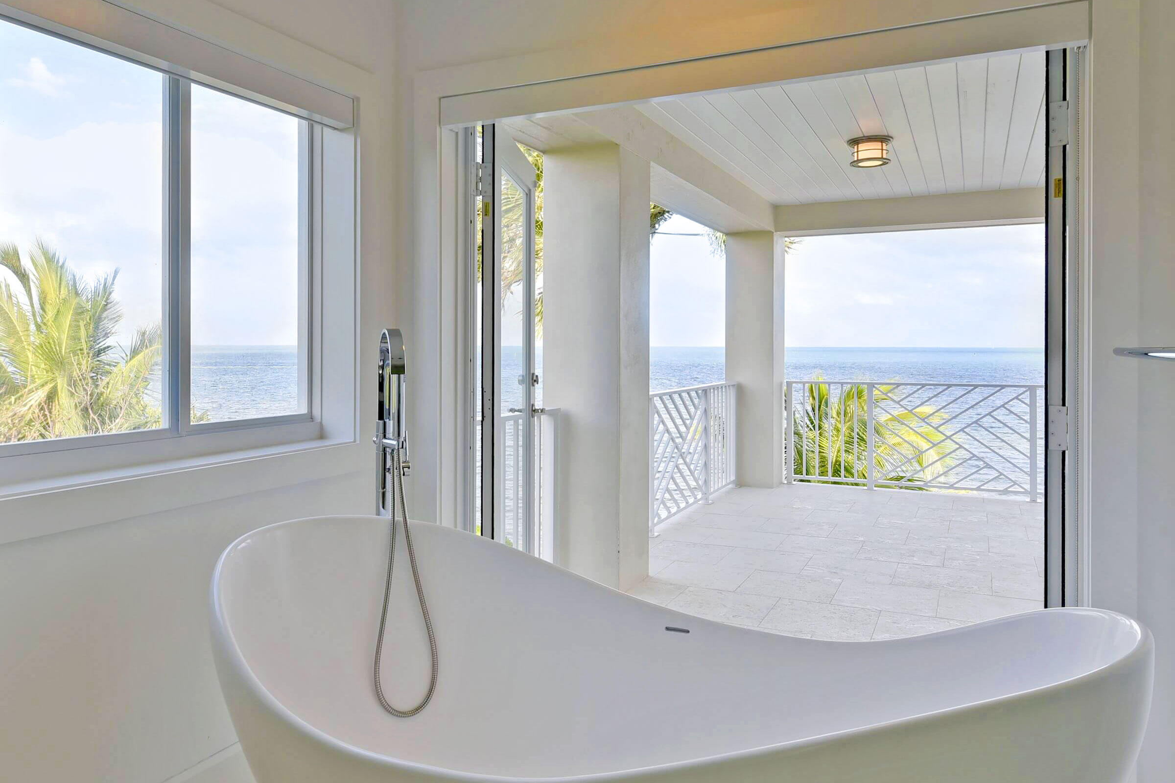 30 Ocean Front Drive, KEY LARGO, Florida, 33037, United States, 4 Bedrooms Bedrooms, ,4 BathroomsBathrooms,Residential,For Sale,30 Ocean Front Drive,1675367