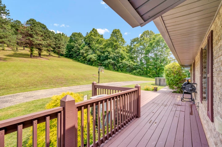 Vanceburg, Kentucky, 41179, United States, 4 Bedrooms Bedrooms, ,2 BathroomsBathrooms,Residential,For Sale,1984182