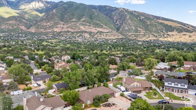 Sandy, Utah, 84092, United States, 4 Bedrooms Bedrooms, ,3 BathroomsBathrooms,Residential,For Sale,1938021