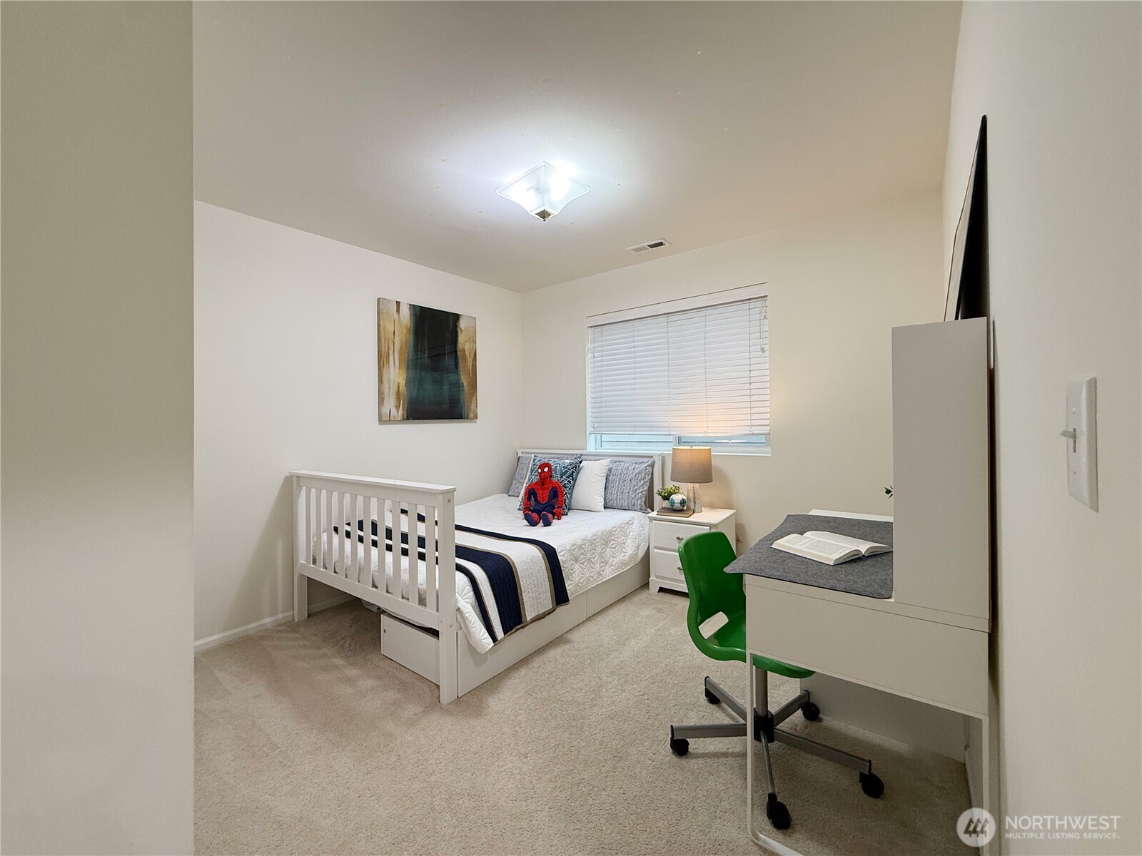 Bothell, Washington, 98012, United States, 3 Bedrooms Bedrooms, ,3 BathroomsBathrooms,Residential,For Sale,1987399