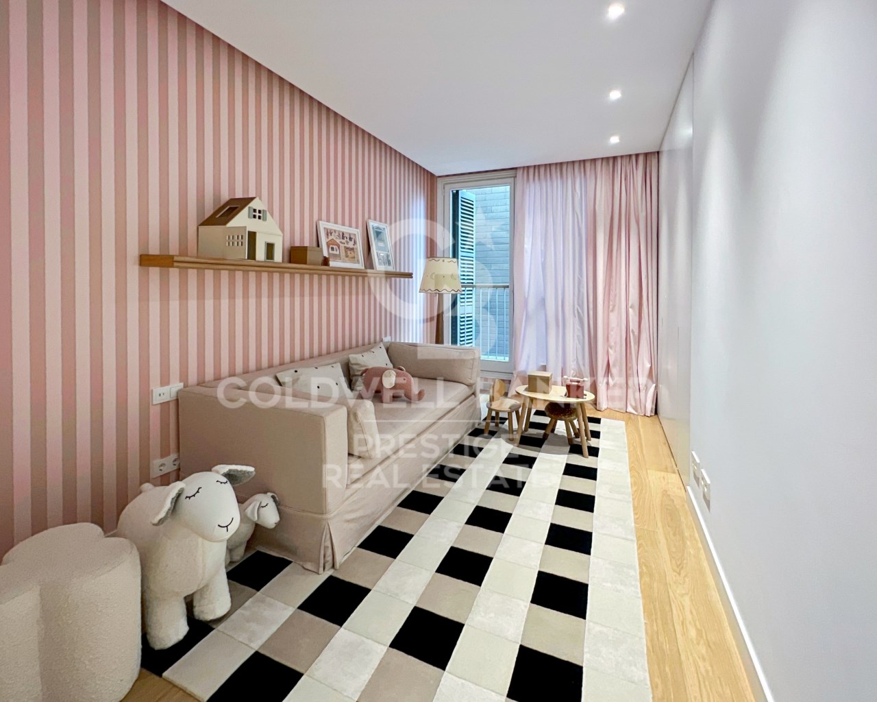 Barcelona, Barcelona, Eixample, La Dreta de l'Eix, Barcelona, Catalonia, ES, 2 Bedrooms Bedrooms, ,2 BathroomsBathrooms,Residential,For Sale,Barcelona, Barcelona, Eixample, La Dreta de l'Eix,1628130