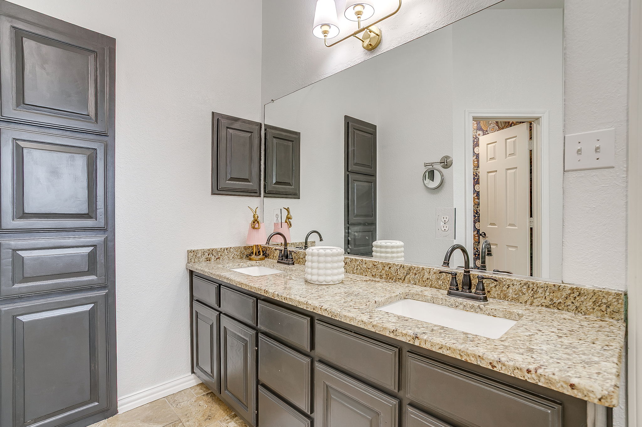  7732 Bridlewood Court, North Richland Hills, TX, 76182 - 物件實景