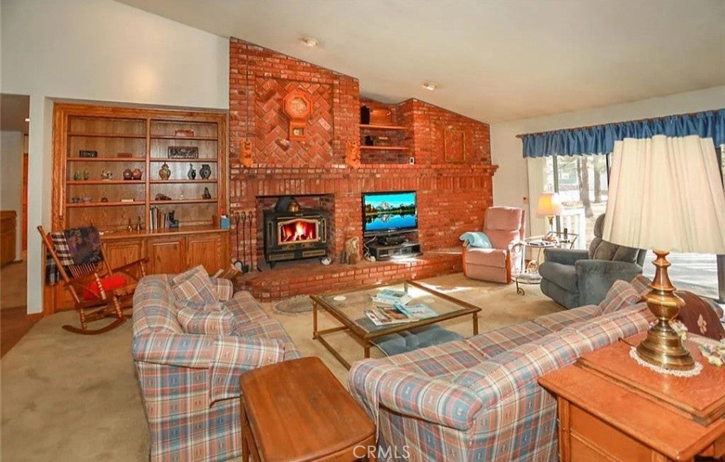 Big Bear City, California, 92314, United States, 3 Bedrooms Bedrooms, ,3 BathroomsBathrooms,Residential,For Sale,1940649