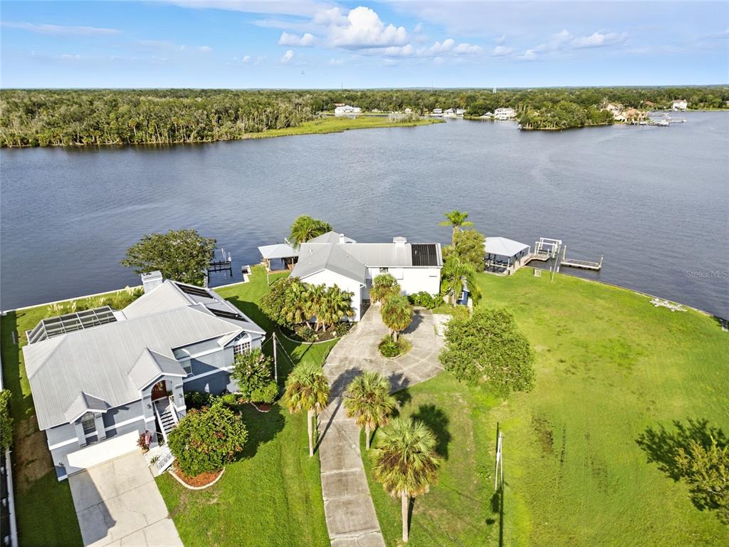 Crystal River, Florida, 34429, United States, 4 Bedrooms Bedrooms, ,3 BathroomsBathrooms,Residential,For Sale,1978566